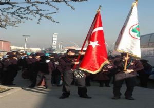 Milli Ruhu sergilediler